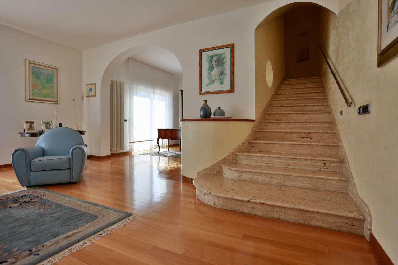 L'ippocampo Guest House Sabaudia Extérieur photo