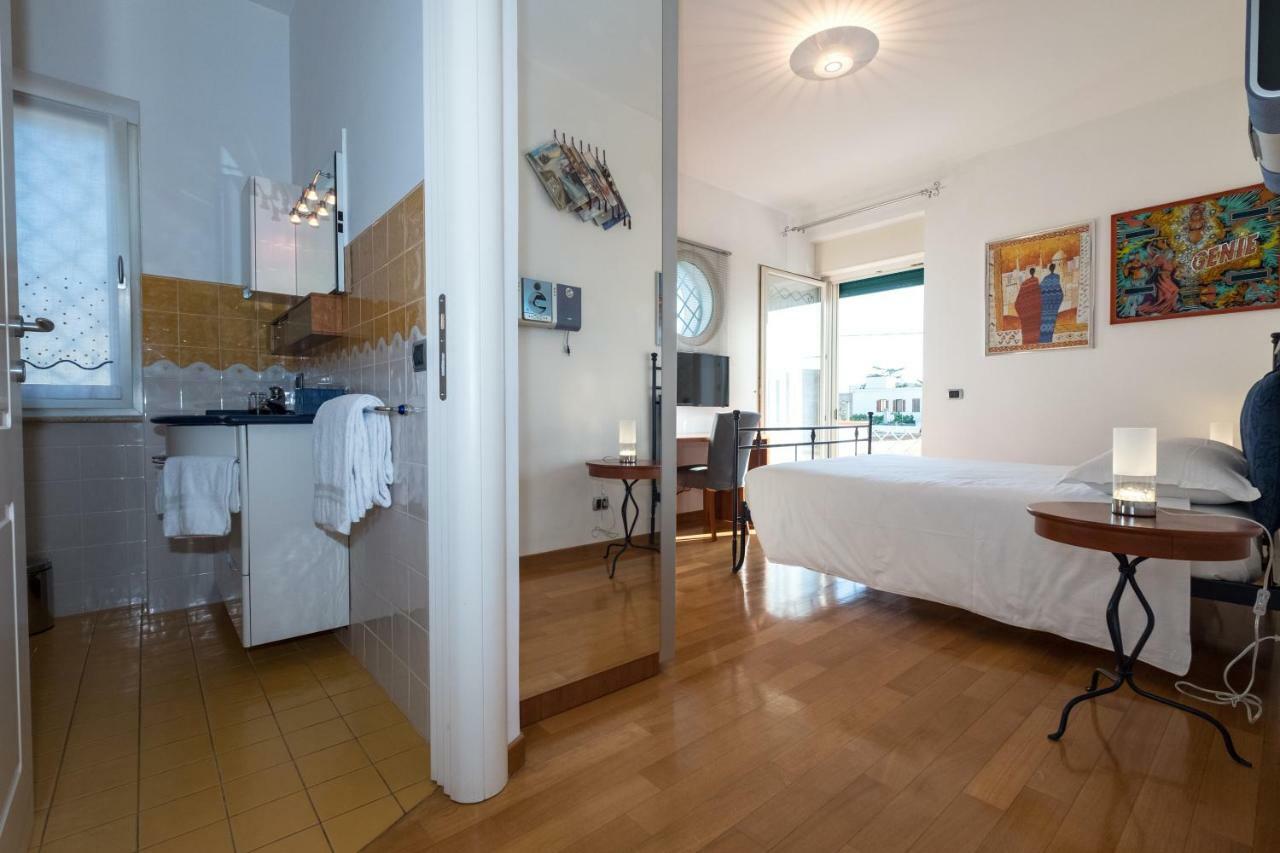 L'ippocampo Guest House Sabaudia Extérieur photo